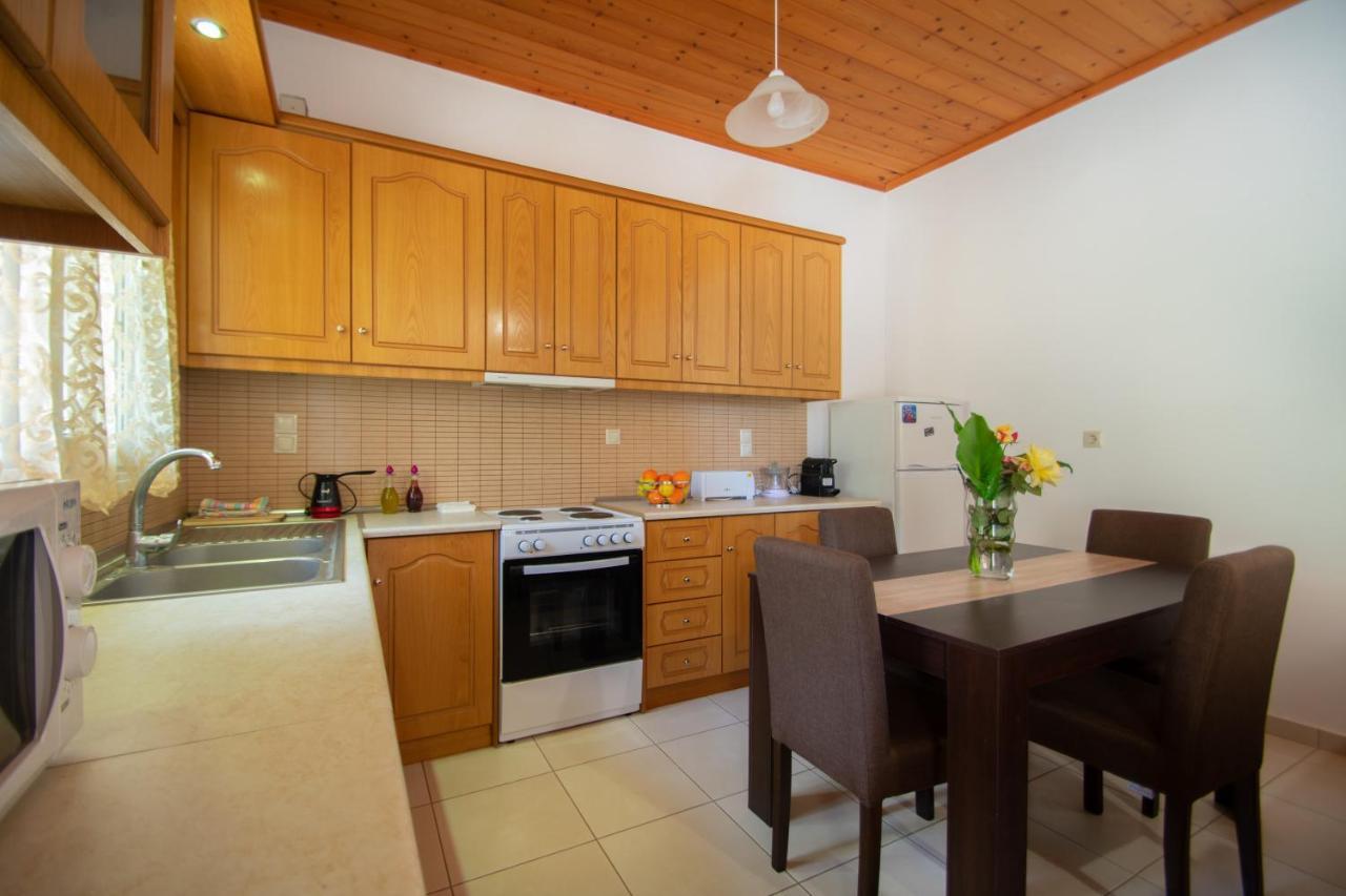 Family Private Homes & Sea View Lithakia  Zewnętrze zdjęcie