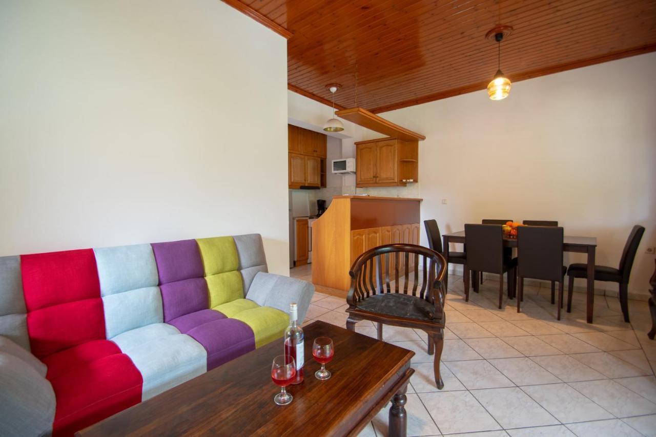 Family Private Homes & Sea View Lithakia  Zewnętrze zdjęcie