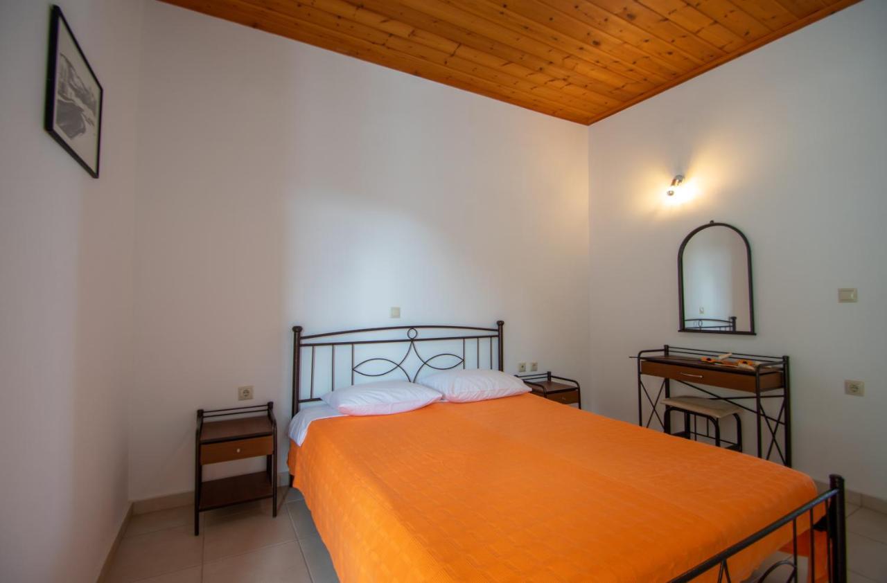 Family Private Homes & Sea View Lithakia  Zewnętrze zdjęcie