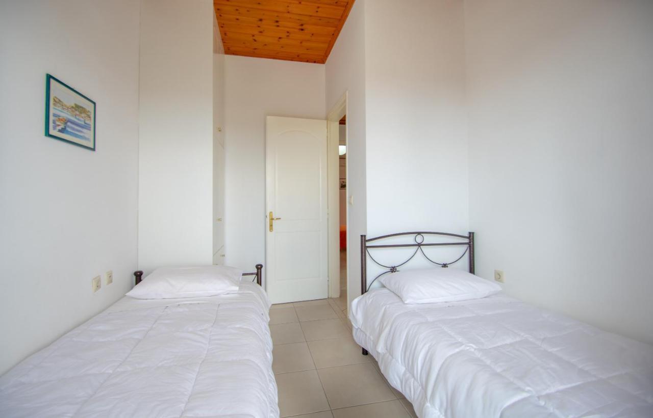 Family Private Homes & Sea View Lithakia  Zewnętrze zdjęcie