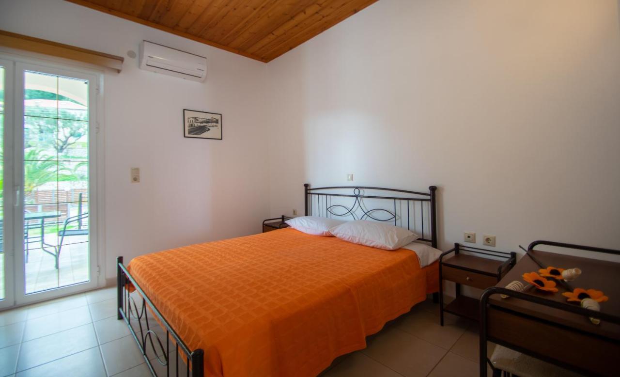 Family Private Homes & Sea View Lithakia  Zewnętrze zdjęcie